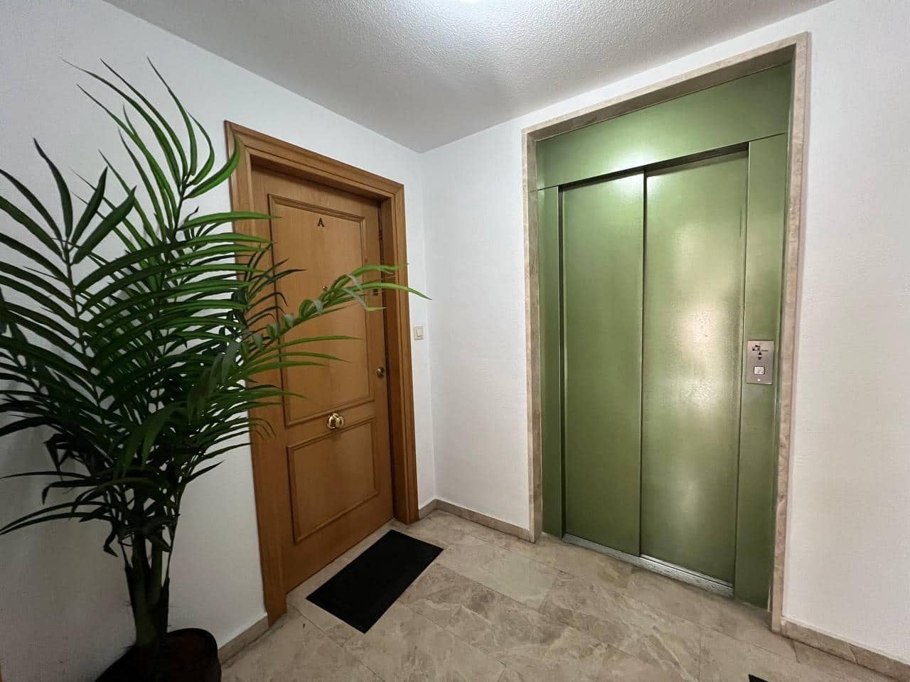 3 soverom Leilighet til salgs i Alicante by med garasje - € 285 000 (Ref: 10045019)