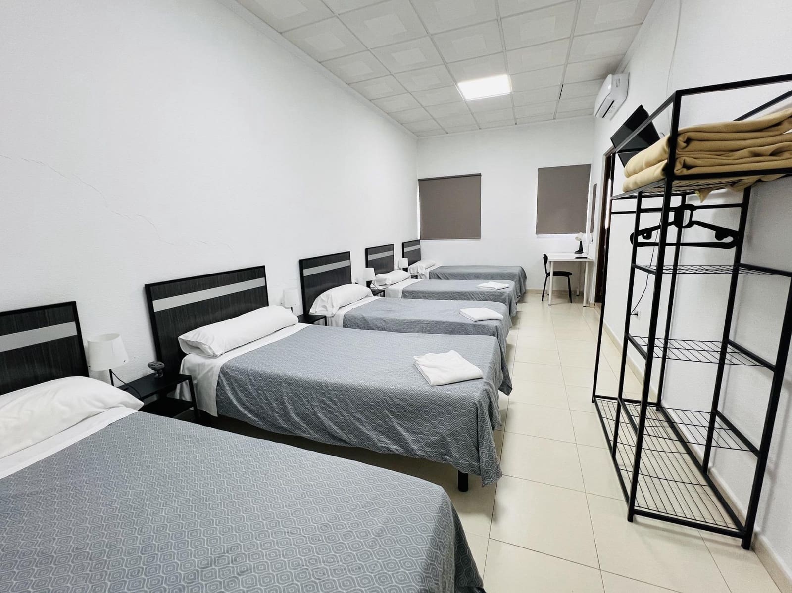 25 slaapkamer Hotel te koop in La Nucia - € 1.650.000 (Ref: 10047513)