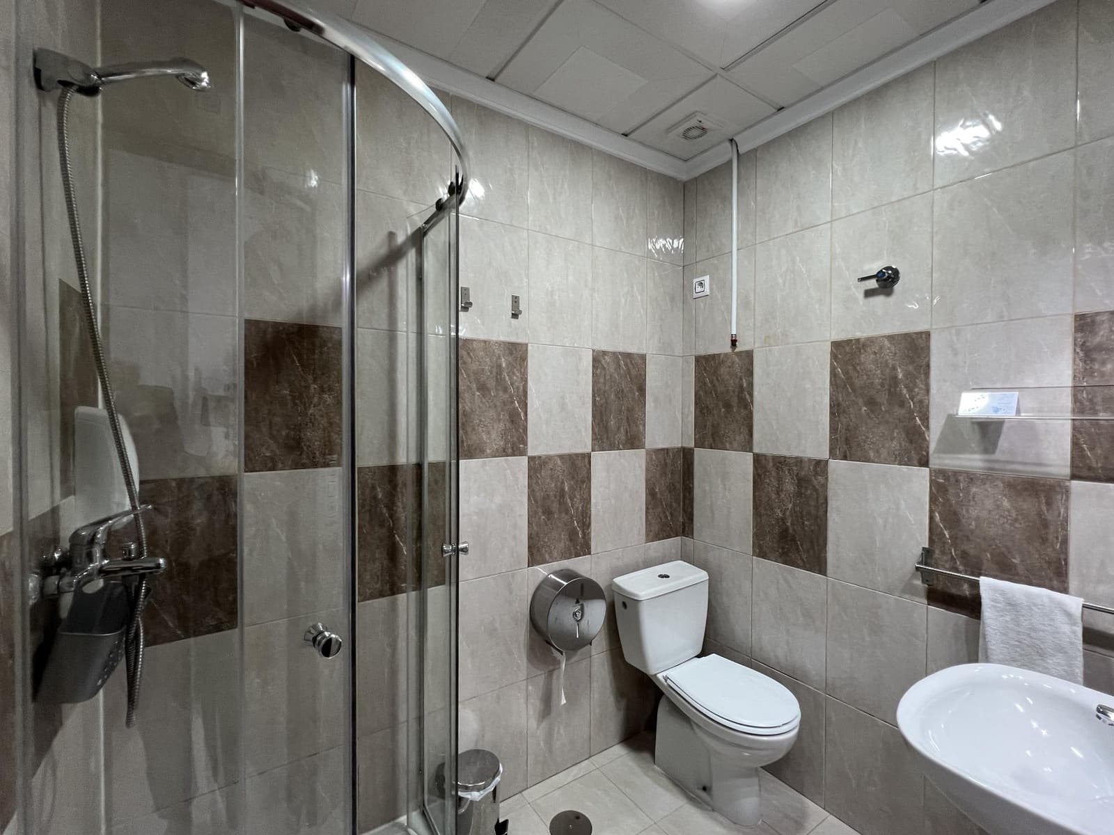 25 slaapkamer Hotel te koop in La Nucia - € 1.650.000 (Ref: 10047513)