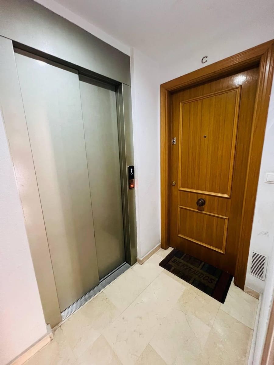 Piso de 3 habitaciones en Alicante / Alacant ciudad en venta con piscina garaje - 339.900 € (Ref: 10059353)