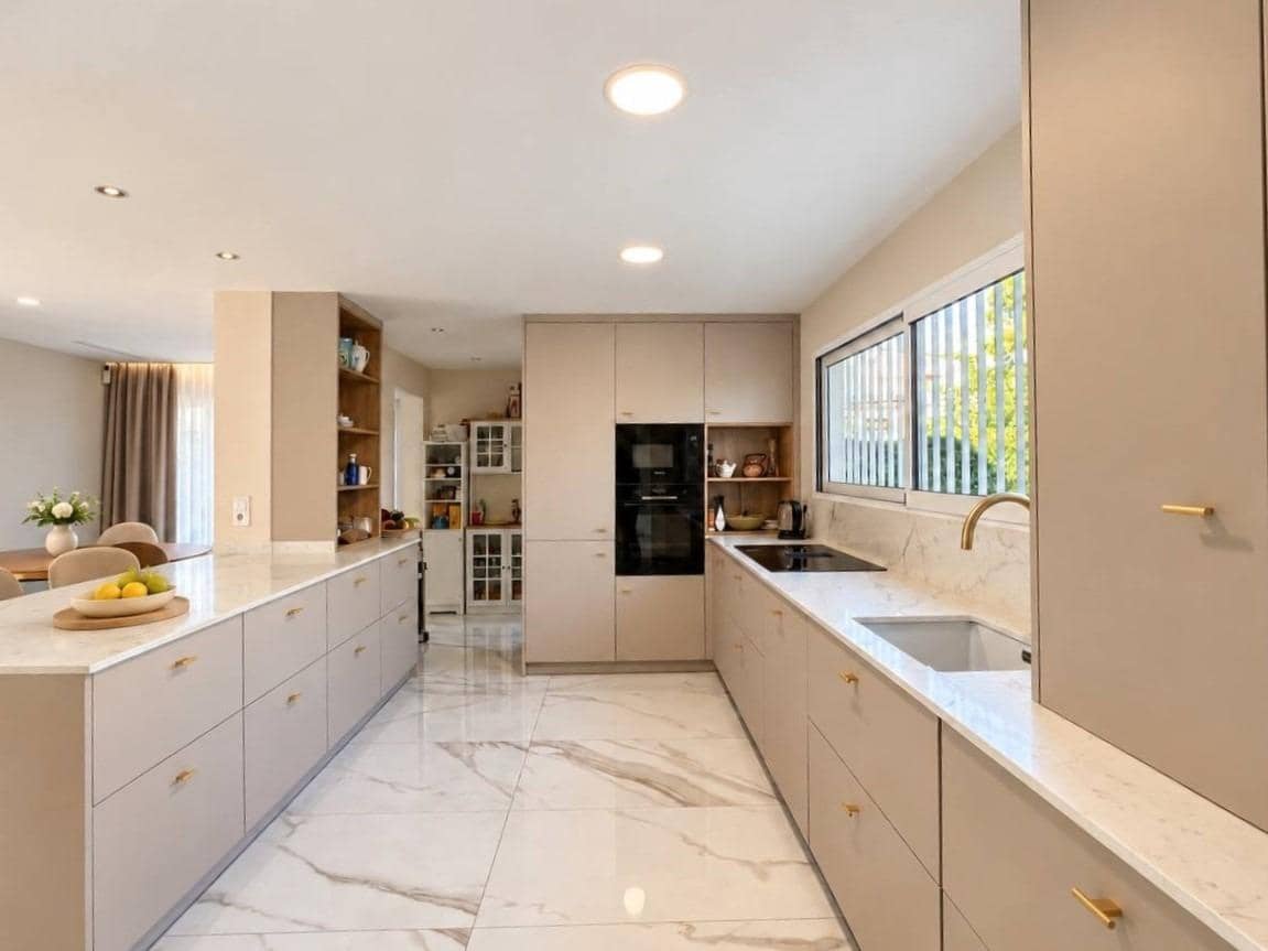 7 soveværelse Villa til salg i La Font med swimmingpool garage - € 1.370.000 (Ref: 10157081)