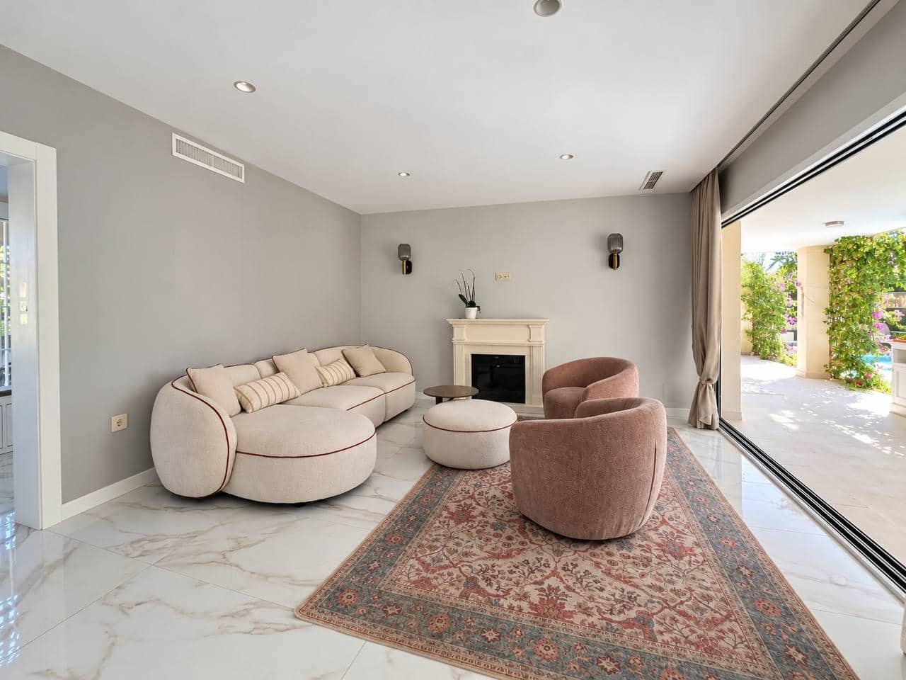 7 soveværelse Villa til salg i La Font med swimmingpool garage - € 1.370.000 (Ref: 10157081)