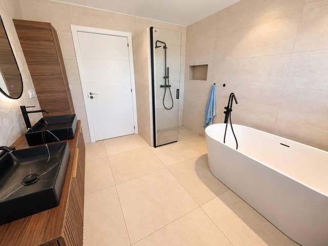 7 soveværelse Villa til salg i La Font, San Juan de Alicante / Sant Joan d'Alacant med swimmingpool garage - € 1.370.000 (Ref: 10157081)