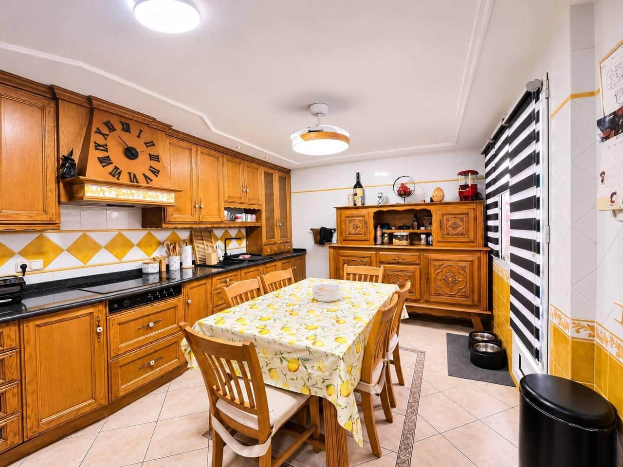 4 sovrum Bungalow till salu i Alicante stad med pool garage - 399 000 € (Ref: 10186287)