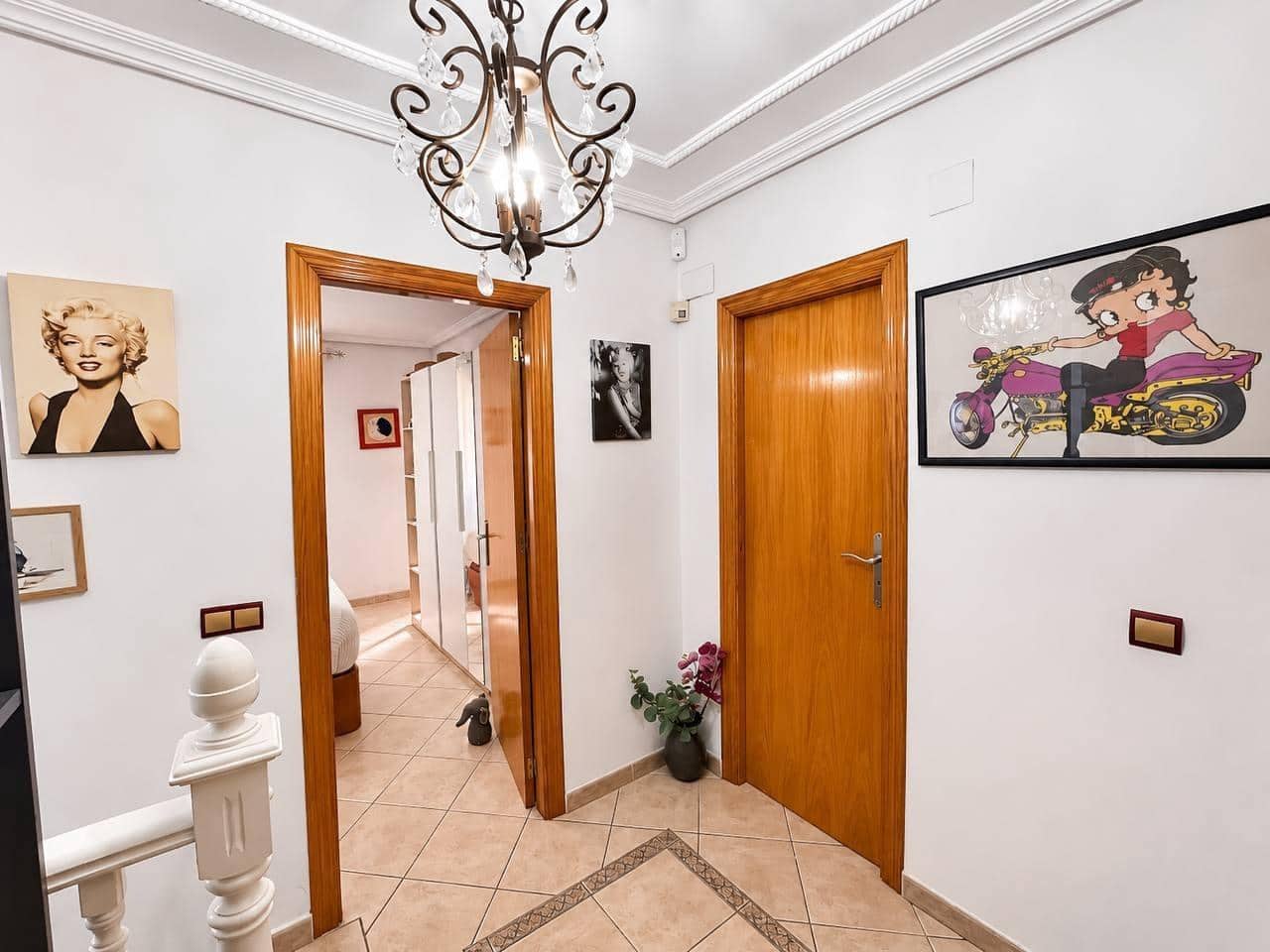 4 sovrum Bungalow till salu i Alicante stad med pool garage - 399 000 € (Ref: 10186287)