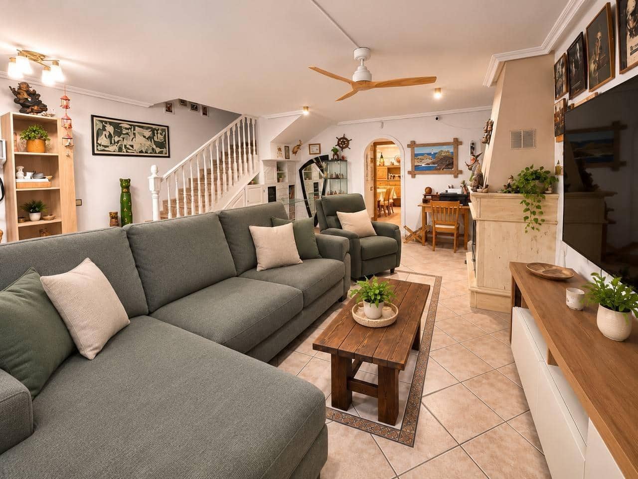 4 sovrum Bungalow till salu i Alicante stad med pool garage - 399 000 € (Ref: 10186287)