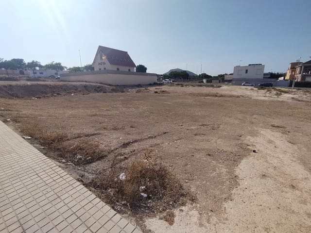 Tomt till salu i Novelda - 230 000 € (Ref: 9148956)