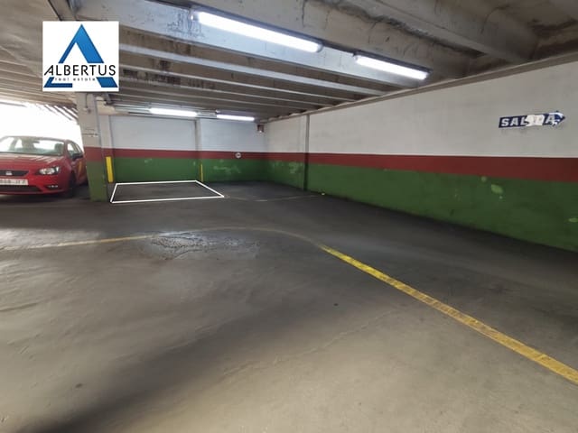 Garasje til salgs i Ensanche - Diputacion, Alicante by - € 31 000 (Ref: 9269215)