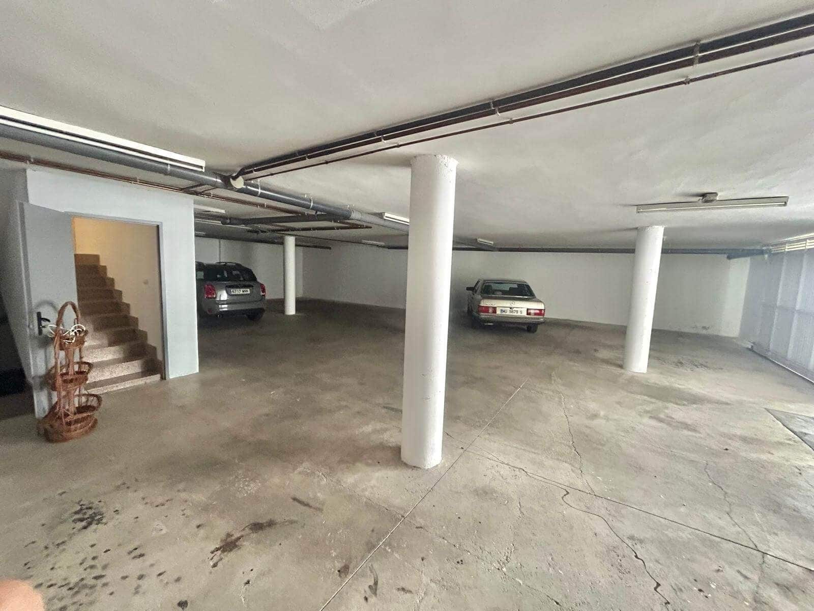 Chalet de 7 habitaciones en Algezares en venta con piscina garaje - 560.000 € (Ref: 9438102)