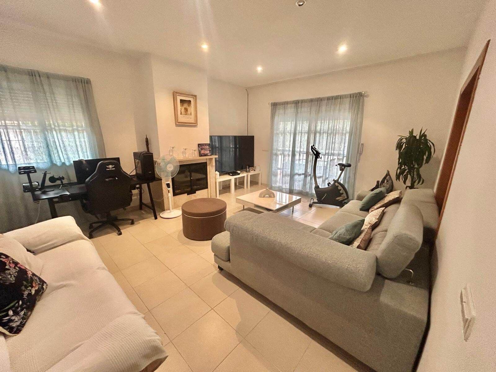 Chalet de 7 habitaciones en Algezares en venta con piscina garaje - 560.000 € (Ref: 9438102)