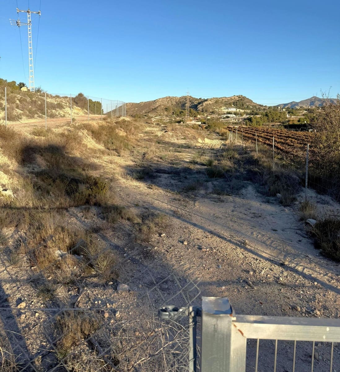 Undeveloped Land for sale in Novelda - € 79,500 (Ref: 9438105)