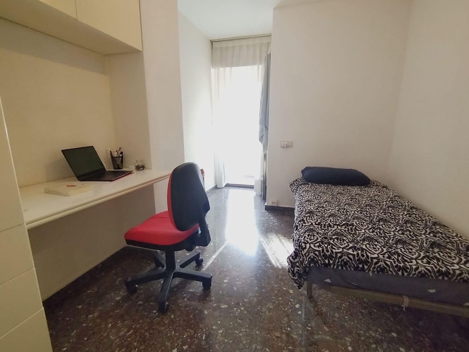 4 bedroom Flat for sale in Alicante / Alacant city with pool garage - € 425,000 (Ref: 9438107)