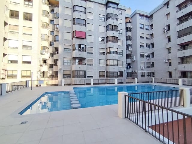 4 bedroom Flat for sale in Alicante / Alacant city with pool garage - € 425,000 (Ref: 9438107)