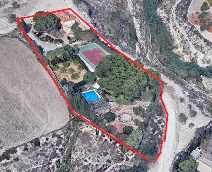 7 sypialnia Willa na sprzedaż w Muchamiel / Mutxamel z basenem garażem - 1 000 000 € (Ref: 9438111)