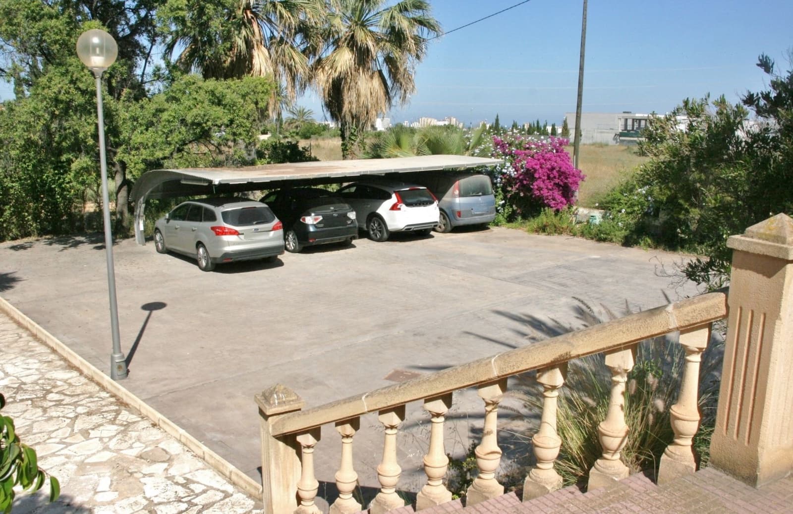 7 sypialnia Willa na sprzedaż w Muchamiel / Mutxamel z basenem garażem - 1 000 000 € (Ref: 9438111)