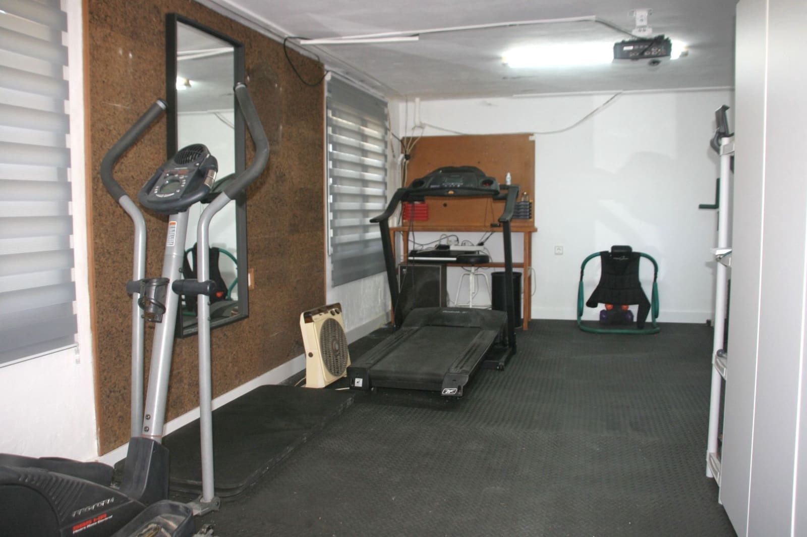 7 sypialnia Willa na sprzedaż w Muchamiel / Mutxamel z basenem garażem - 1 000 000 € (Ref: 9438111)