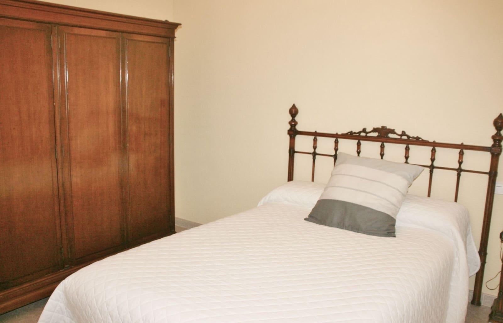 7 sypialnia Willa na sprzedaż w Muchamiel / Mutxamel z basenem garażem - 1 000 000 € (Ref: 9438111)