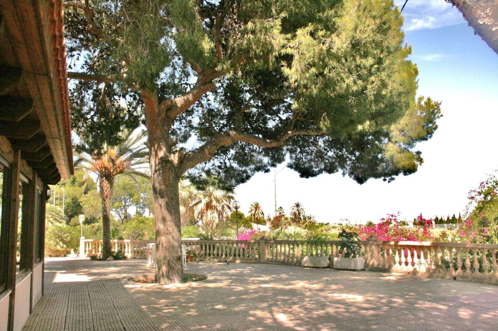 7 sypialnia Willa na sprzedaż w Muchamiel / Mutxamel z basenem garażem - 1 000 000 € (Ref: 9438111)