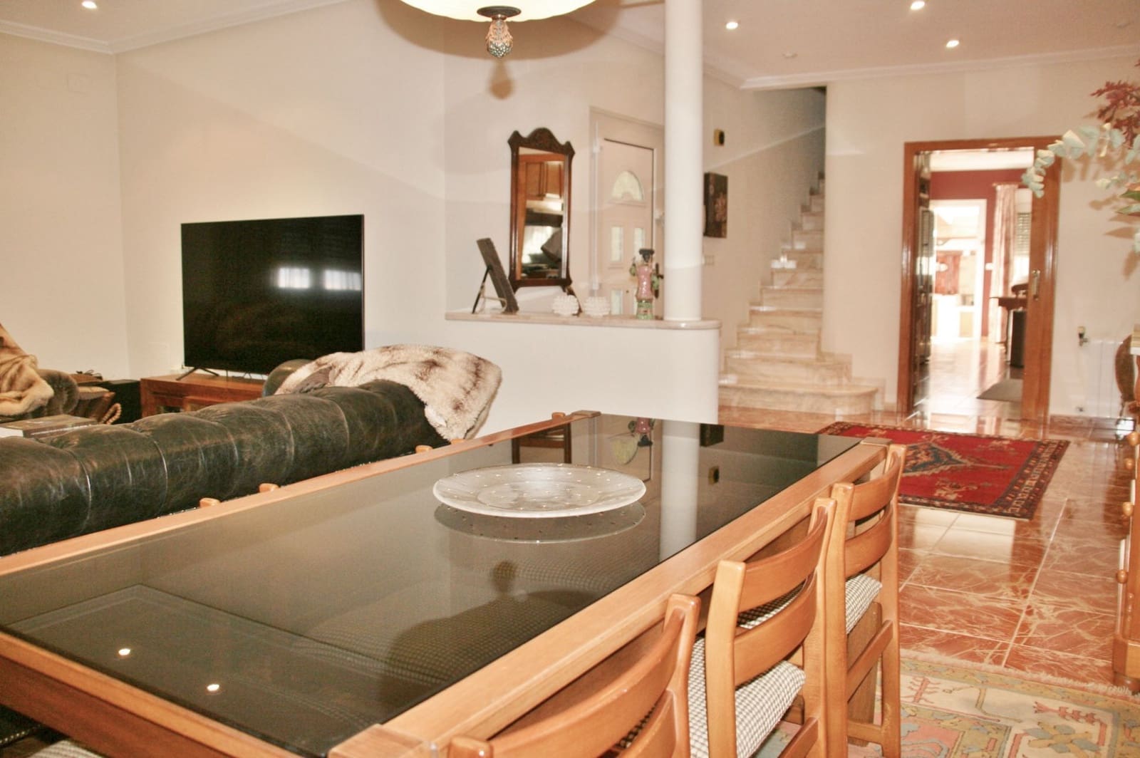 7 sypialnia Willa na sprzedaż w Muchamiel / Mutxamel z basenem garażem - 1 000 000 € (Ref: 9438111)