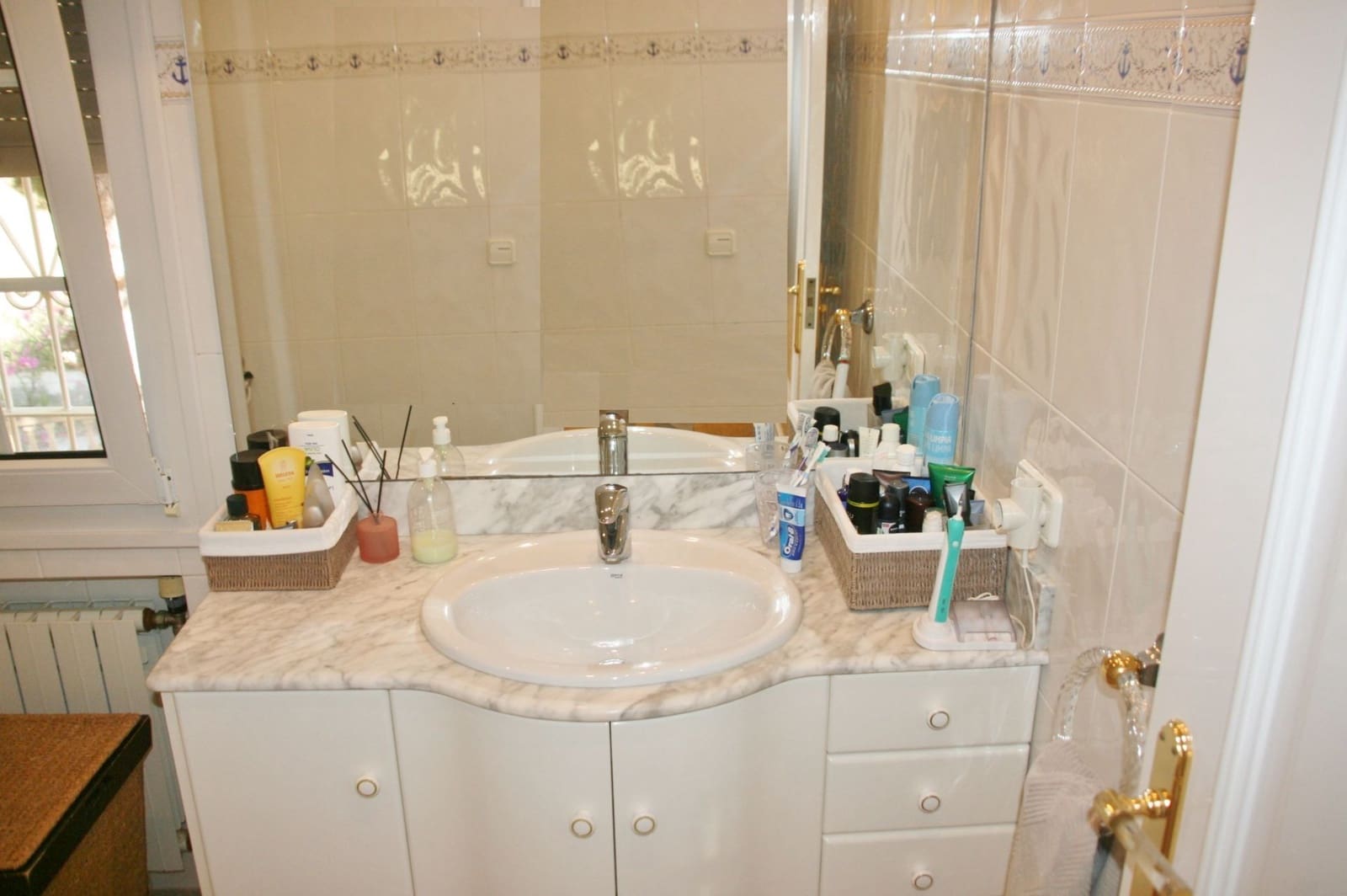 7 sypialnia Willa na sprzedaż w Muchamiel / Mutxamel z basenem garażem - 1 000 000 € (Ref: 9438111)