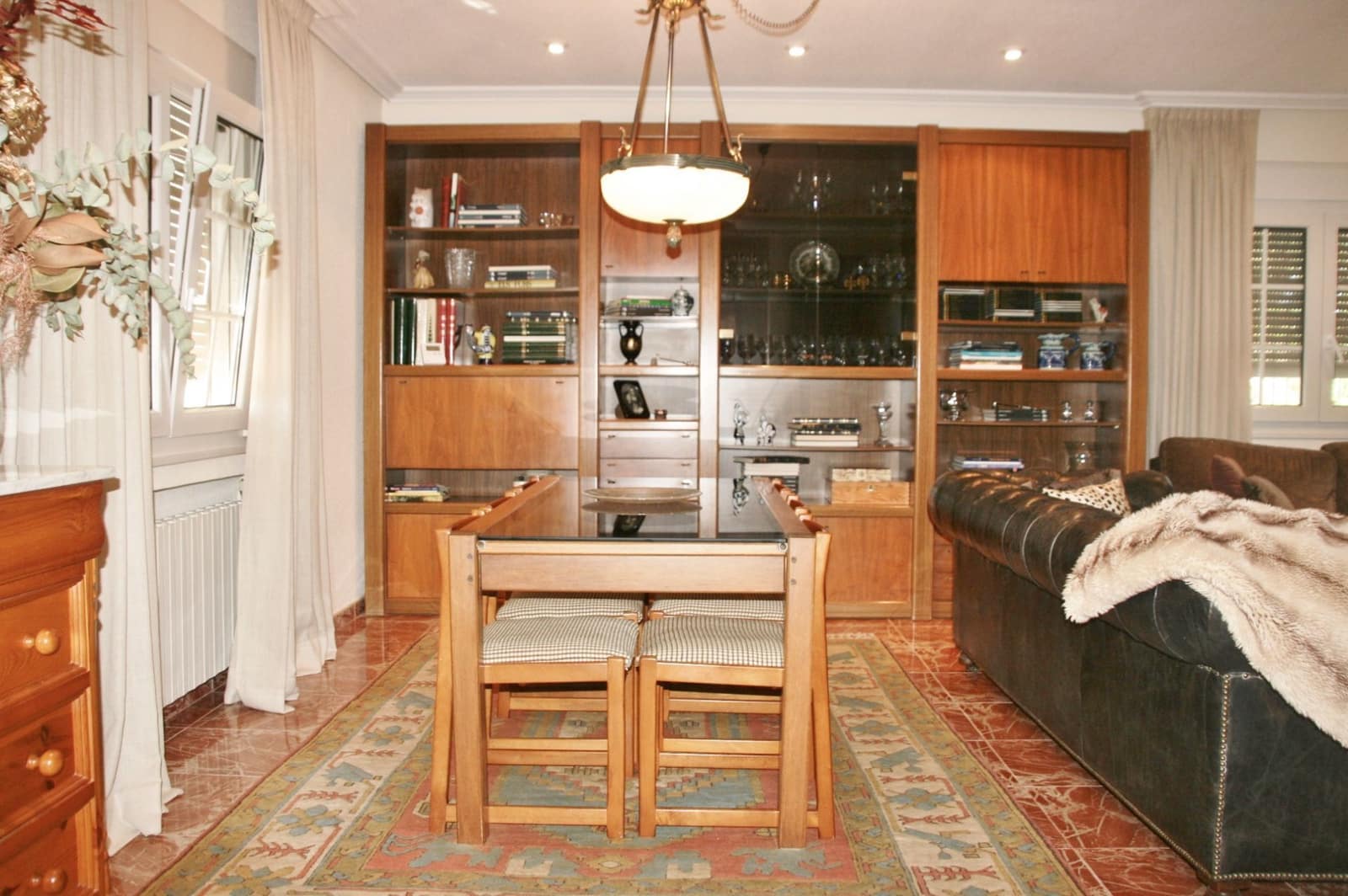 7 sypialnia Willa na sprzedaż w Muchamiel / Mutxamel z basenem garażem - 1 000 000 € (Ref: 9438111)