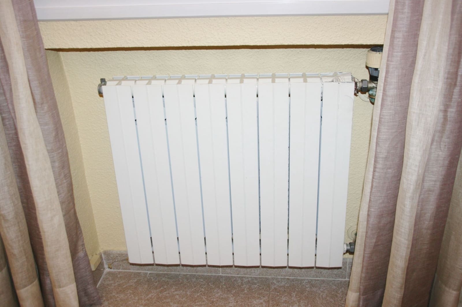 7 sypialnia Willa na sprzedaż w Muchamiel / Mutxamel z basenem garażem - 1 000 000 € (Ref: 9438111)