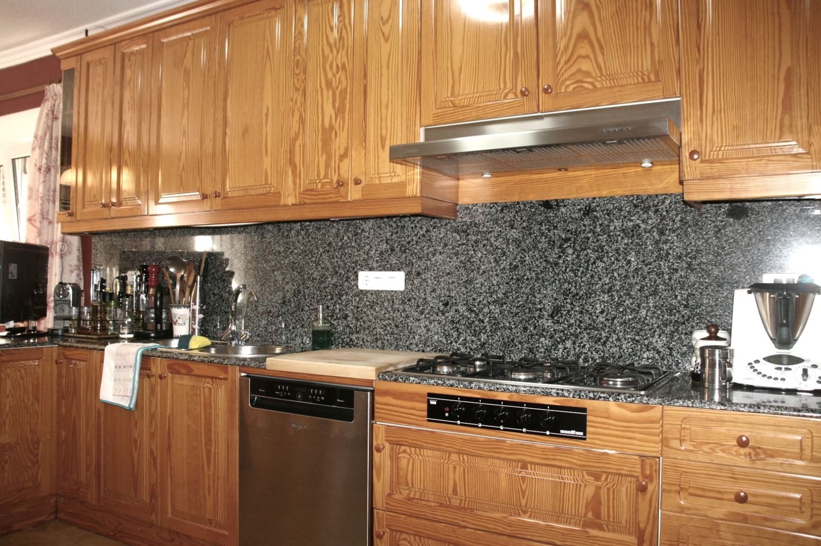 7 sypialnia Willa na sprzedaż w Muchamiel / Mutxamel z basenem garażem - 1 000 000 € (Ref: 9438111)