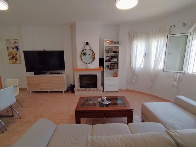 4 soveværelse Villa til salg i Castalla med swimmingpool garage - € 340.000 (Ref: 9438112)