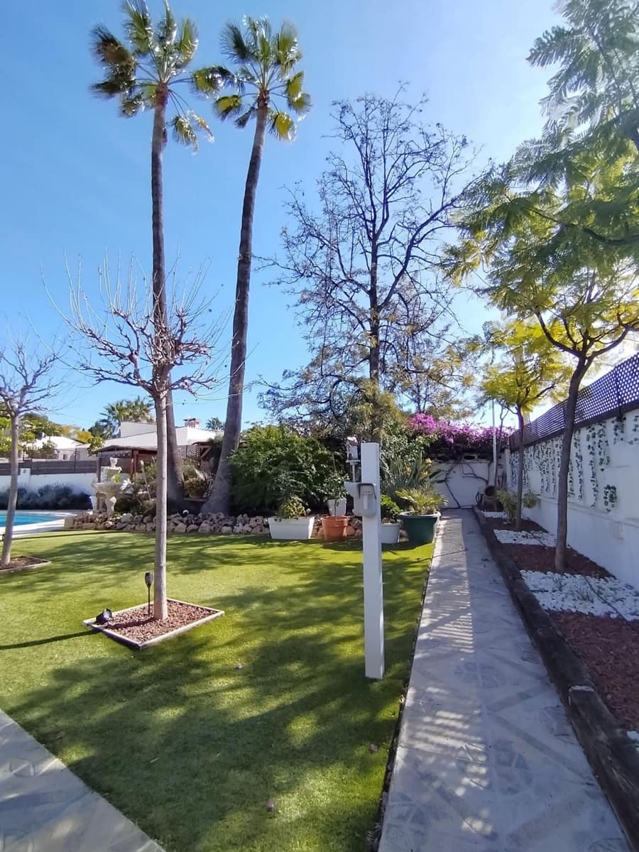 3 soverom Villa til salgs i San Juan de Alicante / Sant Joan d'Alacant med svømmebasseng garasje - € 750 000 (Ref: 9438113)