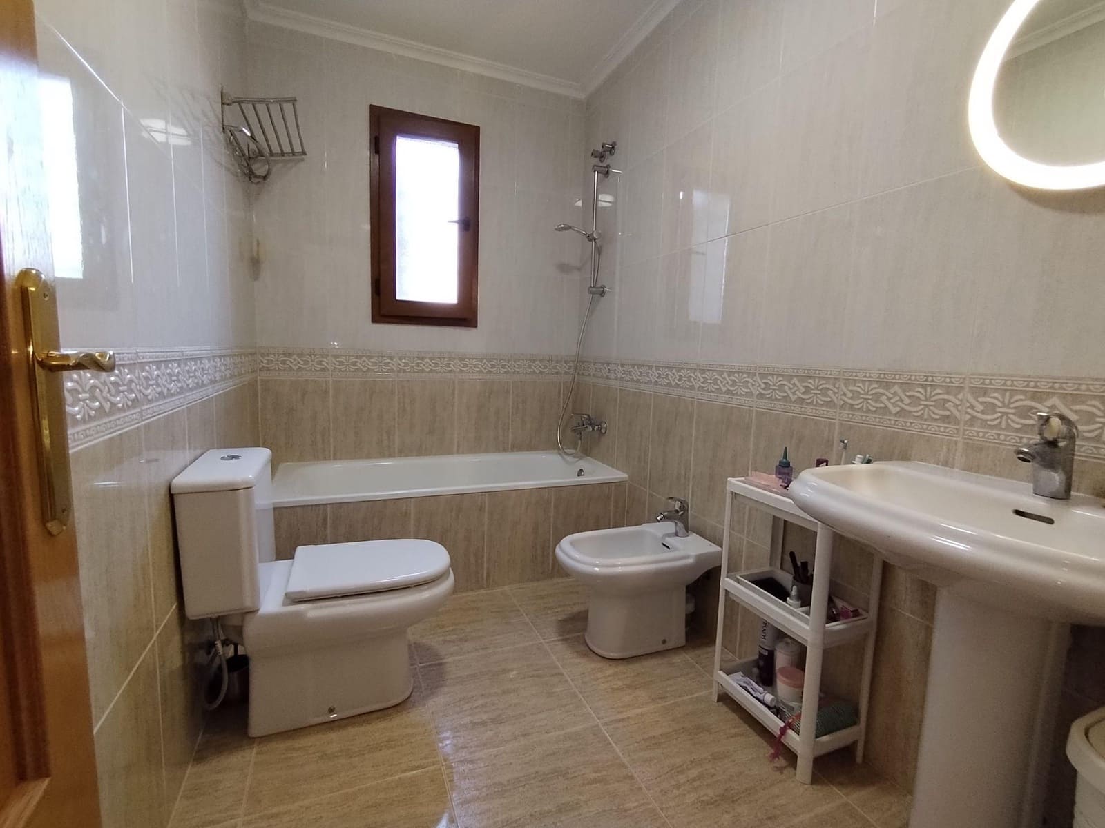 7 bedroom Villa for sale in Finestrat with garage - € 599,000 (Ref: 9438114)