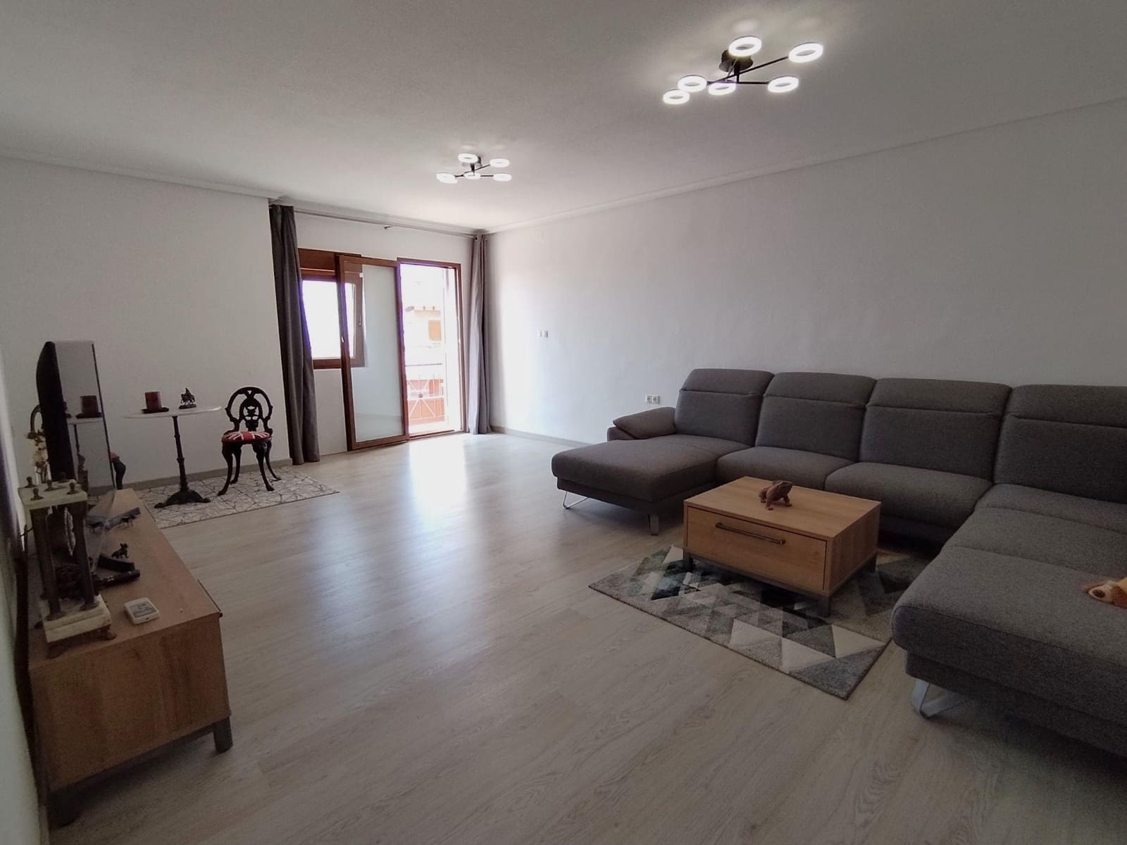 7 bedroom Villa for sale in Finestrat with garage - € 599,000 (Ref: 9438114)