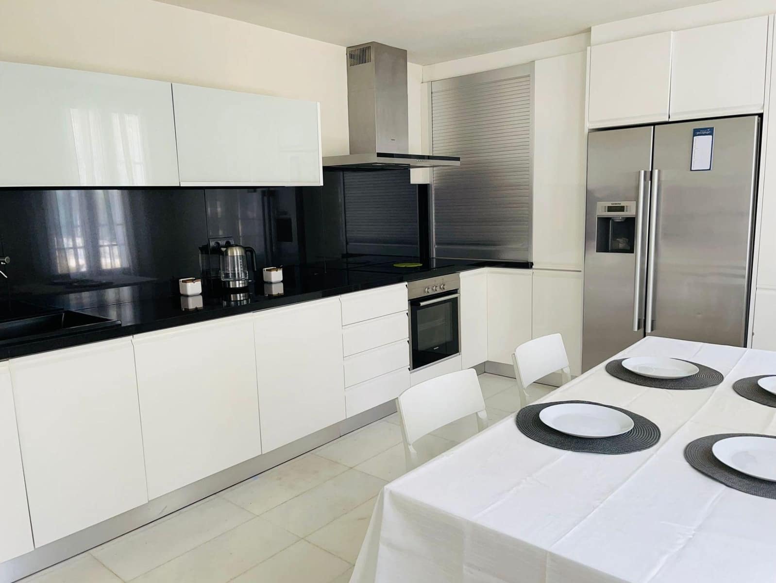 4 bedroom Villa for sale in Finestrat with pool garage - € 810,000 (Ref: 9438115)