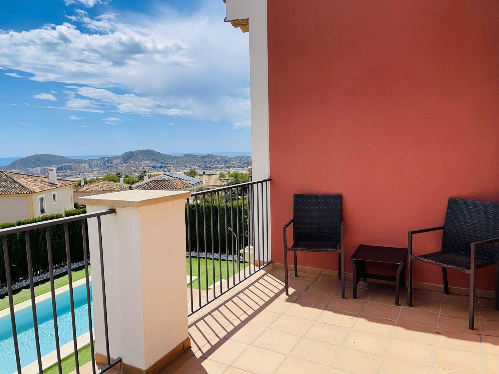 4 bedroom Villa for sale in Finestrat with pool garage - € 810,000 (Ref: 9438115)