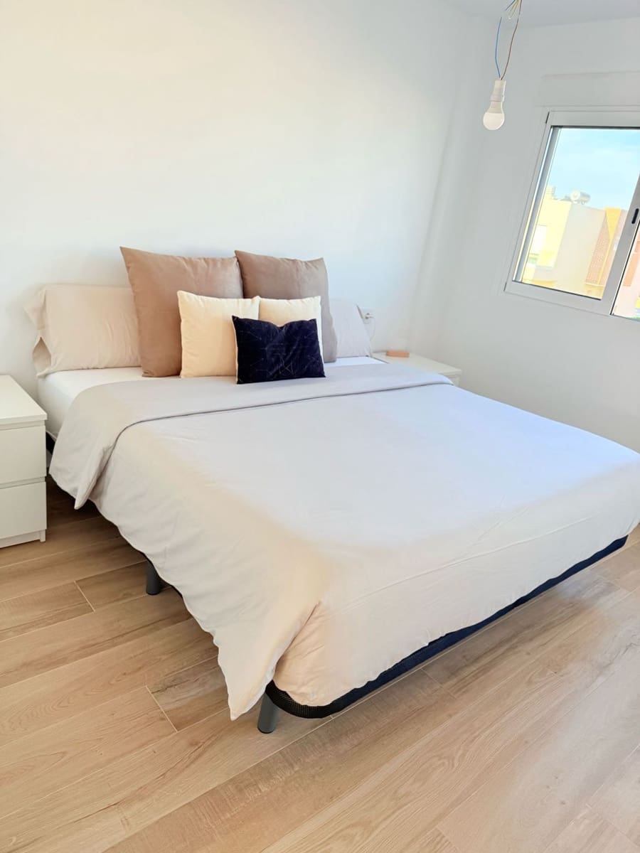 4 sypialnia Willa na sprzedaż w Muchamiel / Mutxamel z basenem garażem - 565 000 € (Ref: 9438117)