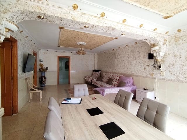 2 soveværelse Rækkehus til salg i Carolinas Altas, Alicante by - € 192.000 (Ref: 9438118)