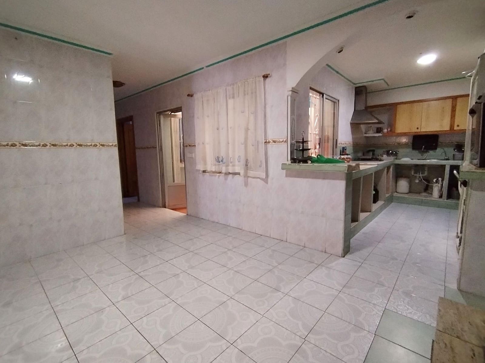 2 sovrum Radhus till salu i Alicante stad - 192 000 € (Ref: 9438118)