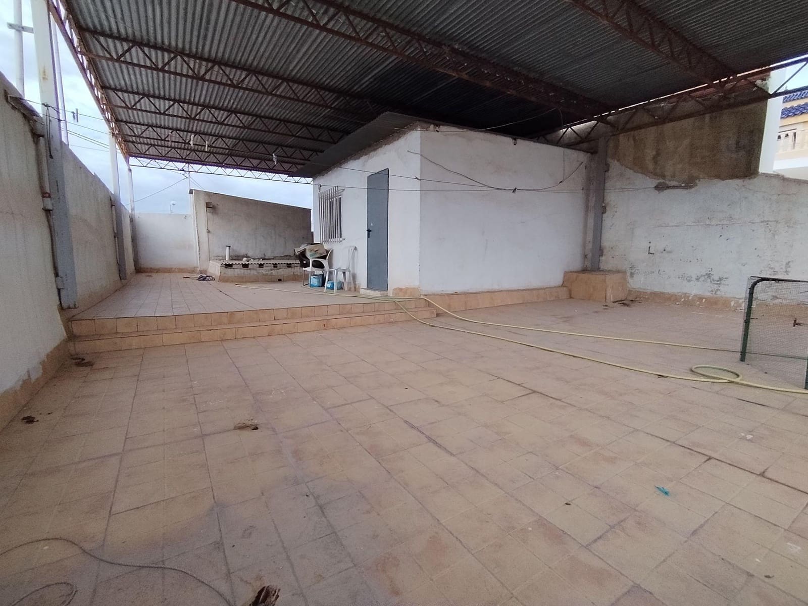 2 sovrum Radhus till salu i Alicante stad - 192 000 € (Ref: 9438118)