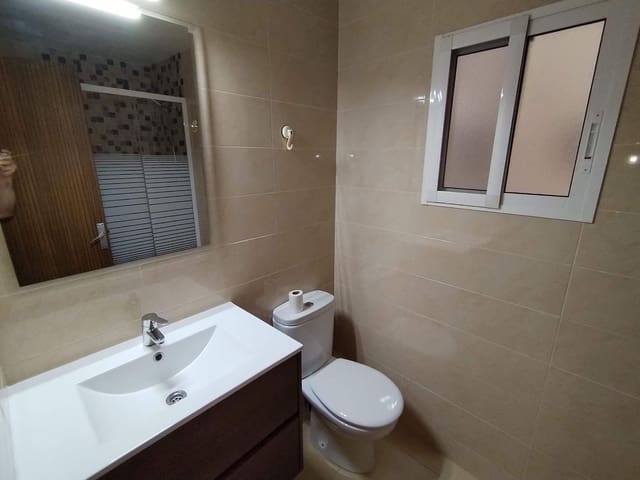 3 sovrum Lägenhet till salu i Pla de la Vallonga, Alicante stad med garage - 186 000 € (Ref: 9438119)