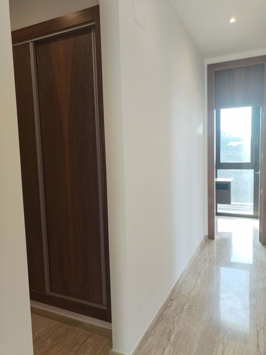 4 bedroom Villa for sale in Benidorm with pool garage - € 3,100,000 (Ref: 9438121)