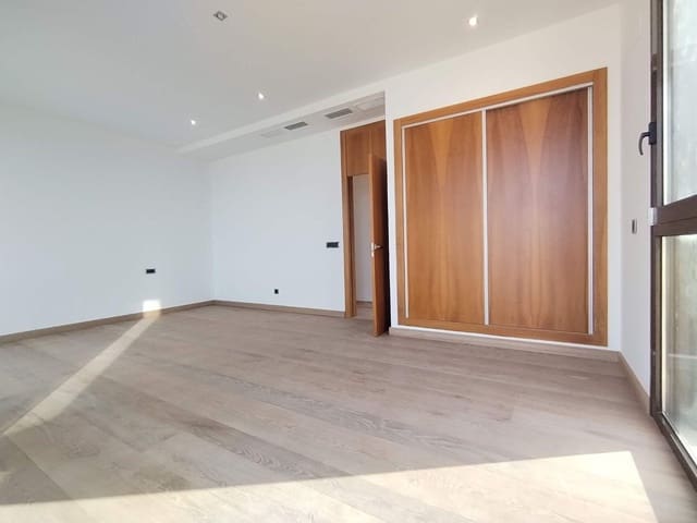 Chalet de 4 habitaciones en Benidorm en venta con piscina garaje - 3.100.000 € (Ref: 9438121)