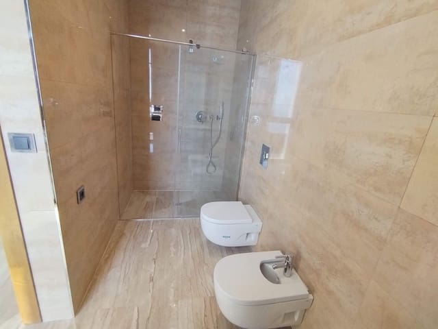 Chalet de 4 habitaciones en Benidorm en venta con piscina garaje - 3.100.000 € (Ref: 9438121)
