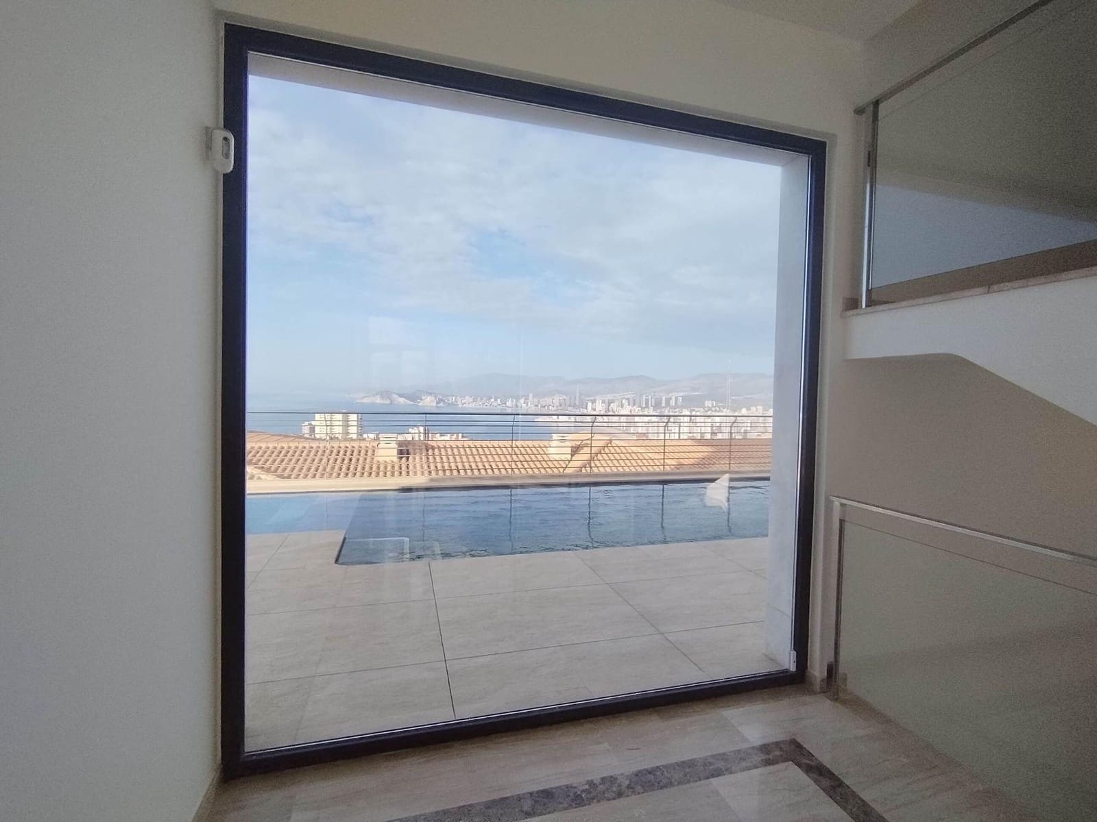 4 bedroom Villa for sale in Benidorm with pool garage - € 3,100,000 (Ref: 9438121)