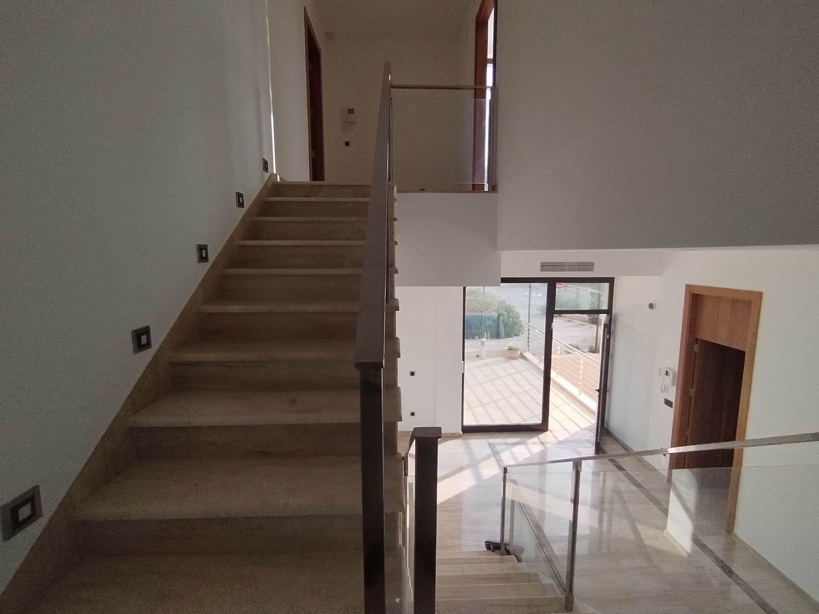 4 bedroom Villa for sale in Benidorm with pool garage - € 3,100,000 (Ref: 9438121)