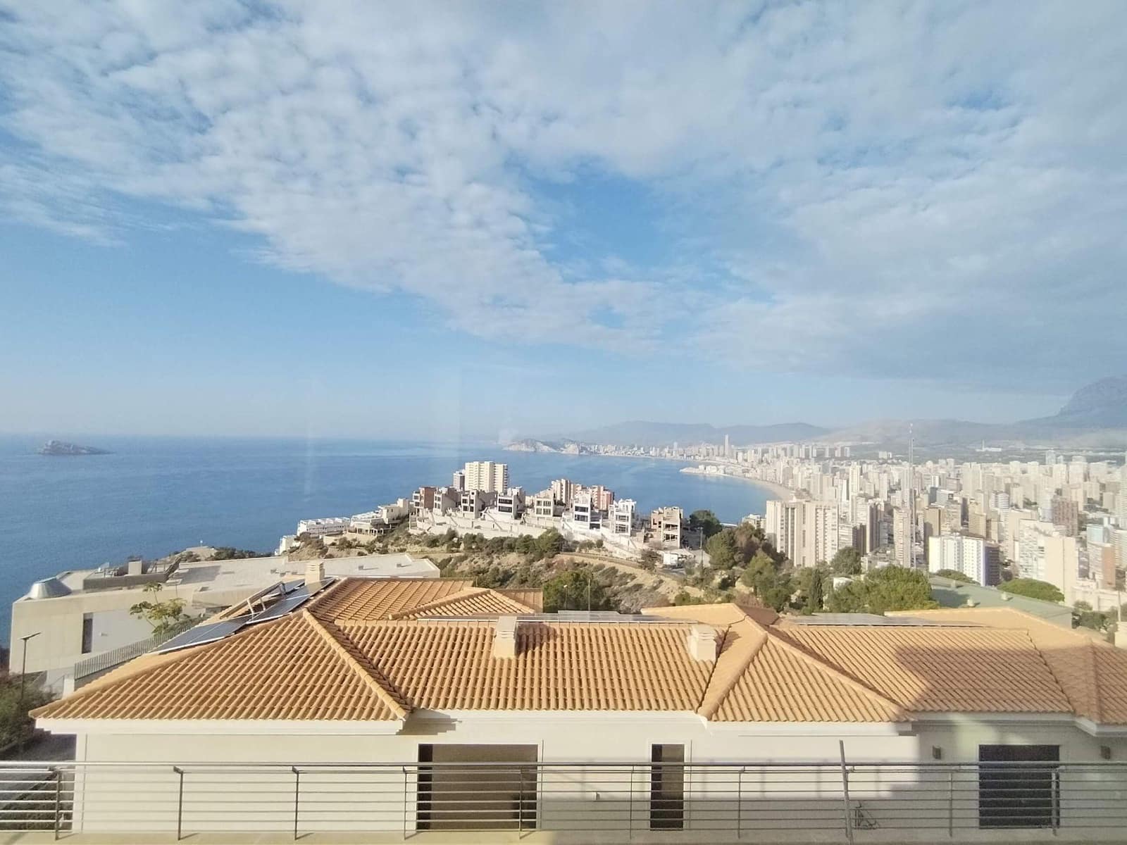 4 bedroom Villa for sale in Benidorm with pool garage - € 3,100,000 (Ref: 9438121)