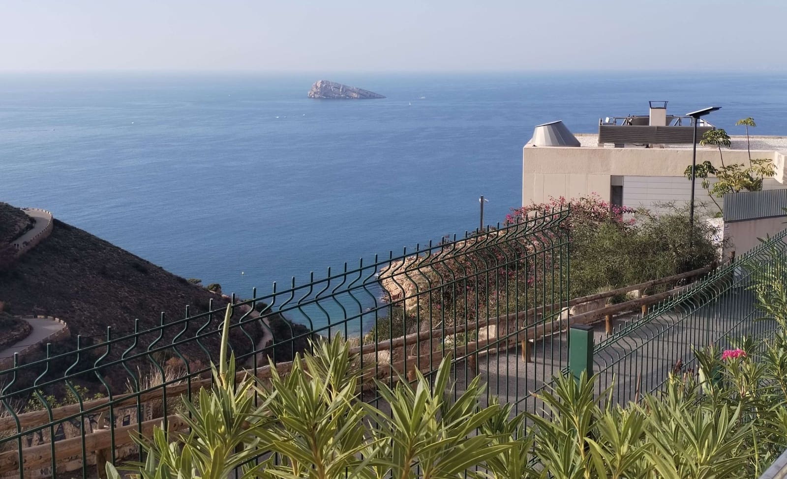 4 bedroom Villa for sale in Benidorm with pool garage - € 3,100,000 (Ref: 9438121)