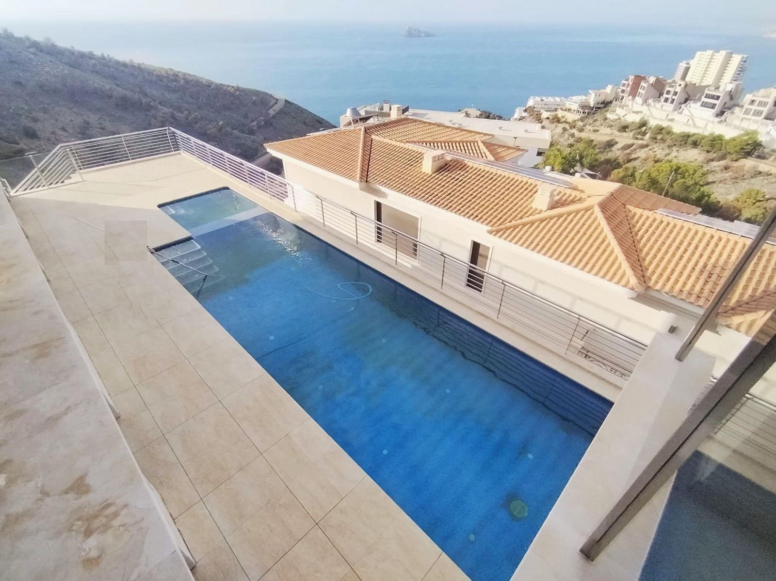 4 bedroom Villa for sale in Benidorm with pool garage - € 3,100,000 (Ref: 9438121)