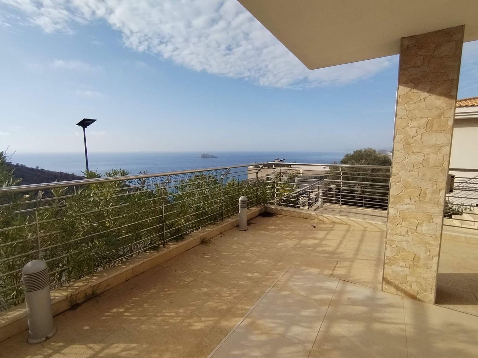 4 bedroom Villa for sale in Benidorm with pool garage - € 3,100,000 (Ref: 9438121)