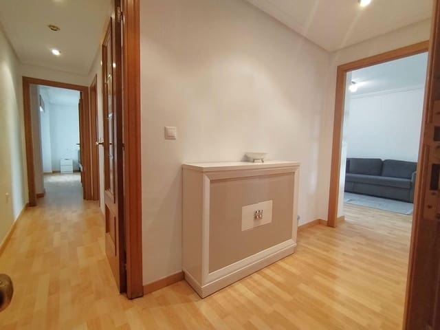 2 soveværelse Lejlighed til leje i Playa de San Juan, Alicante by med swimmingpool garage - € 1.200 (Ref: 9438122)