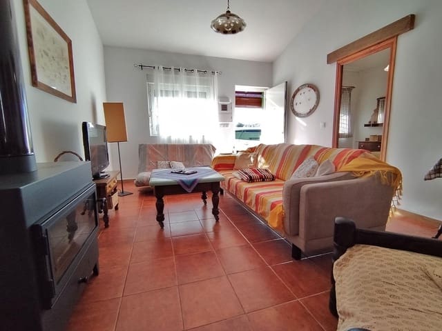 3 sovrum Finca/Hus på landet att hyra i Pinoso med pool - 850 € (Ref: 9438123)