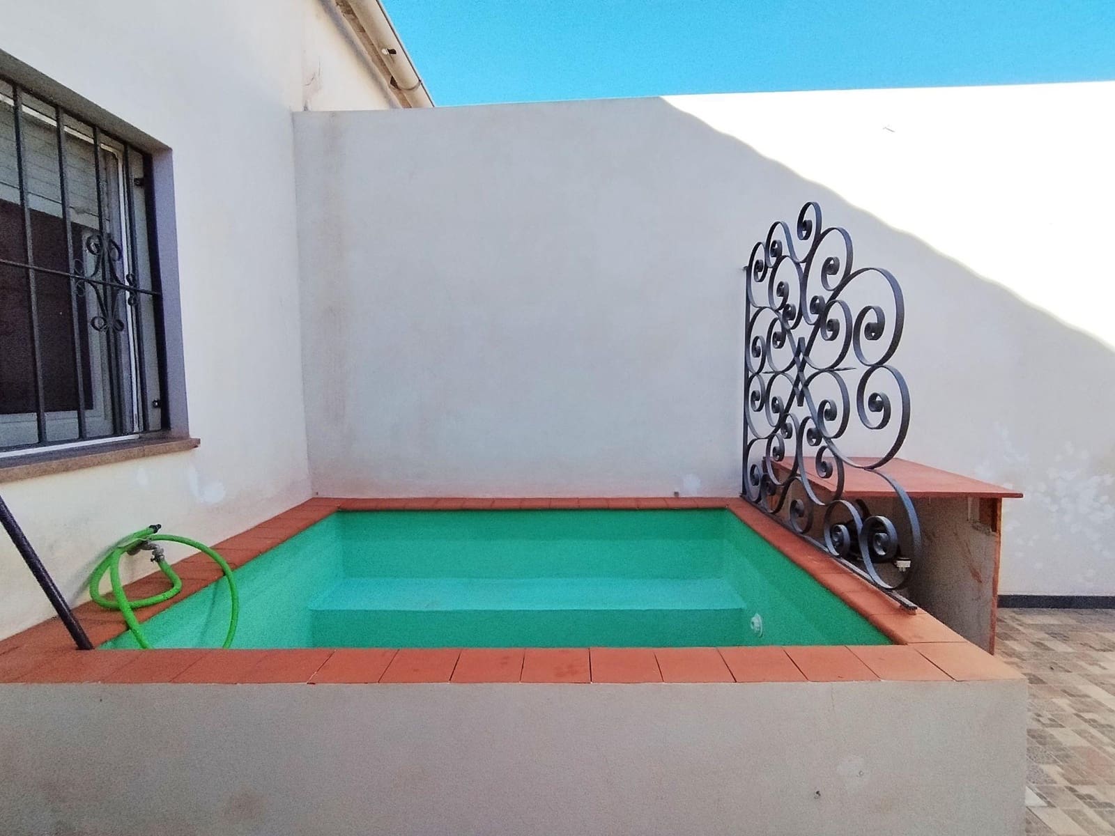 3 soveværelse Finca/Landehus til salg i Pinoso med swimmingpool - € 129.995 (Ref: 9438124)